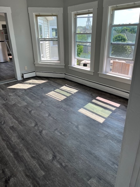 Building Photo - 37 Maple St