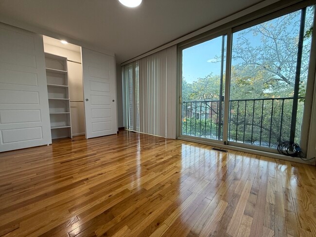 Photo - 2132 N Lincoln Ave