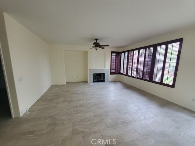 Photo - 758 Navarro Dr