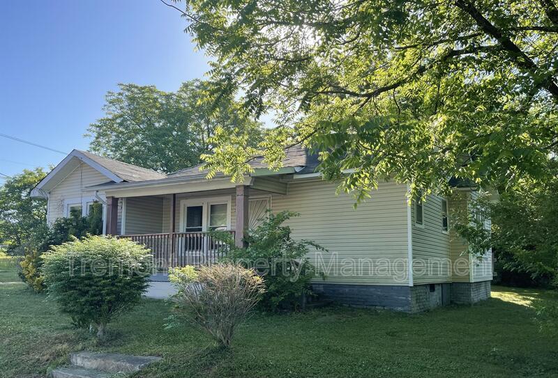 Photo - 3734 Seminary Street