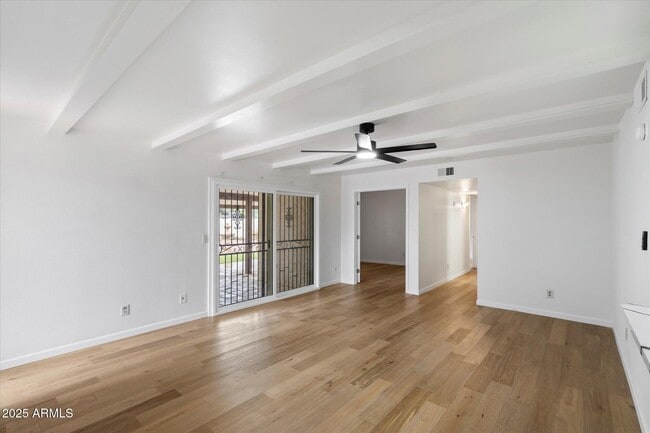 Photo - 5520 N 77th Pl