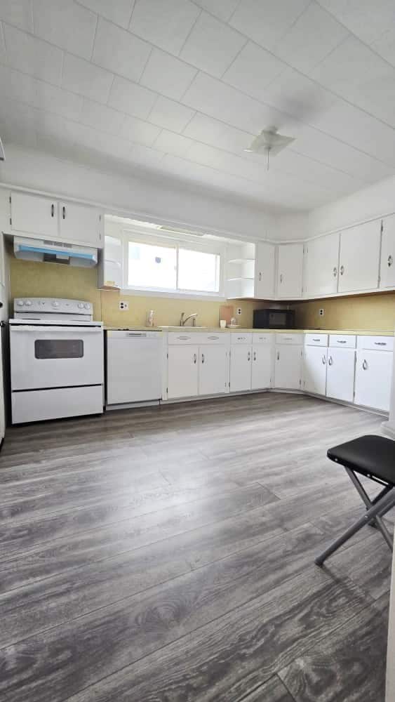 Photo - 904 Broad St