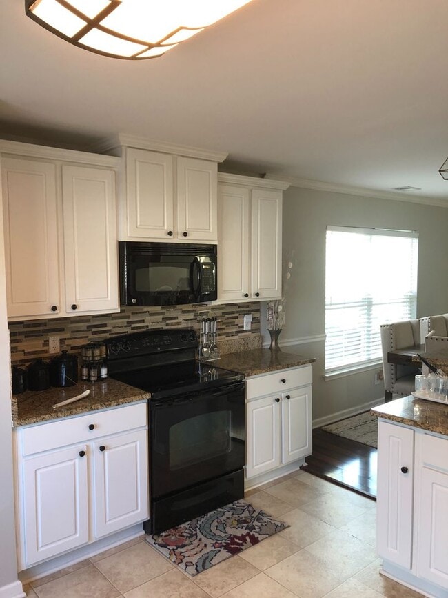 Photo - BEAUTIFUL HOME IN GODLEY PARK