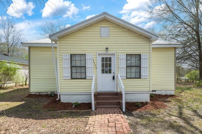 Fully Renovated 3BR/2BA Home in Pell City ... - Fully Renovated 3BR/2BA Home in Pell City ...