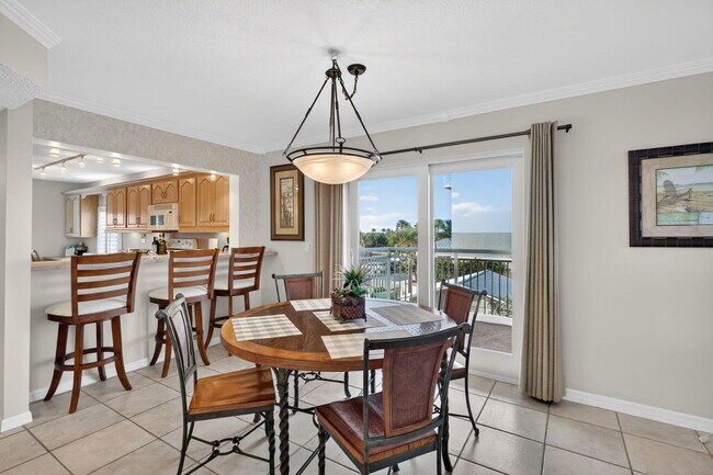 Photo - 10980 S Ocean Dr Unidad 311