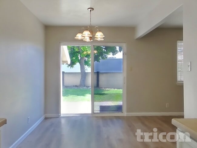 Photo - 500 Sonora Ave