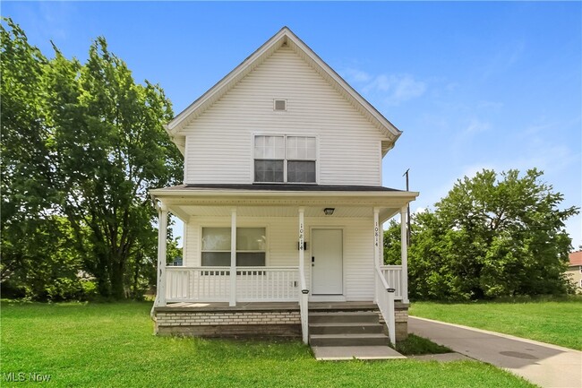 Photo - 10814 Hampden Ave House