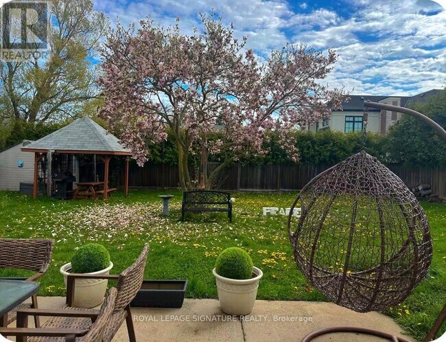 Photo - 441 Seaton Dr