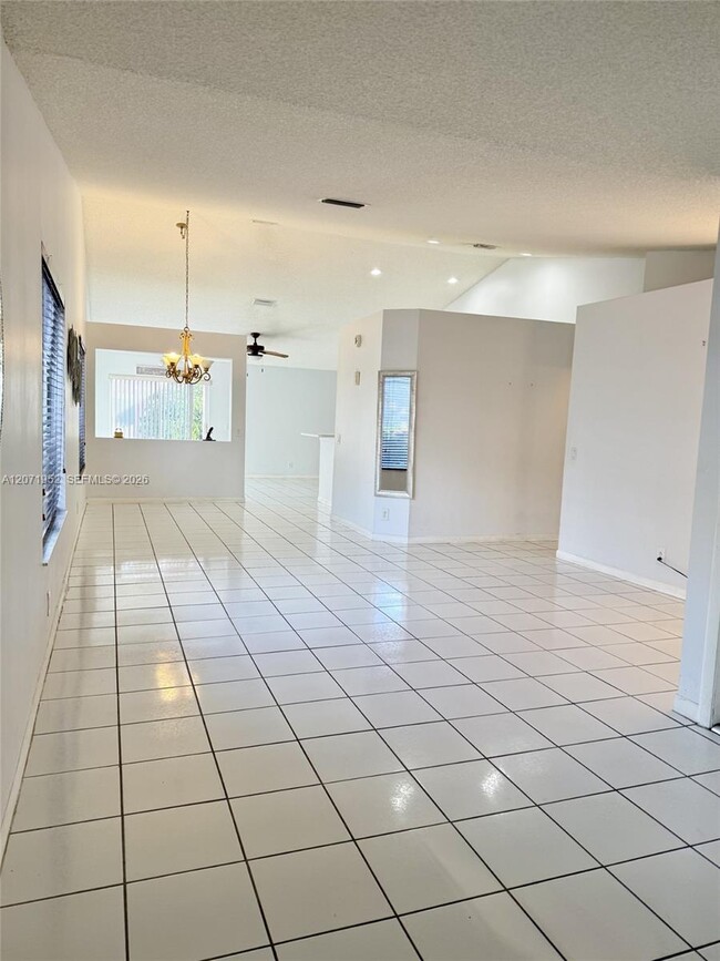 Photo - 4340 Pine Ridge Ct