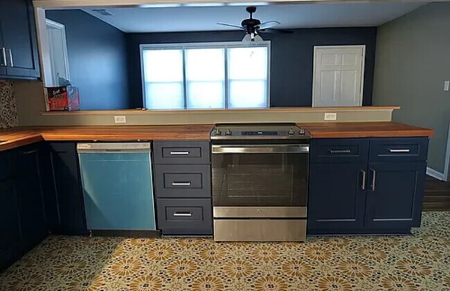 Photo - 3601 Eastgate Dr