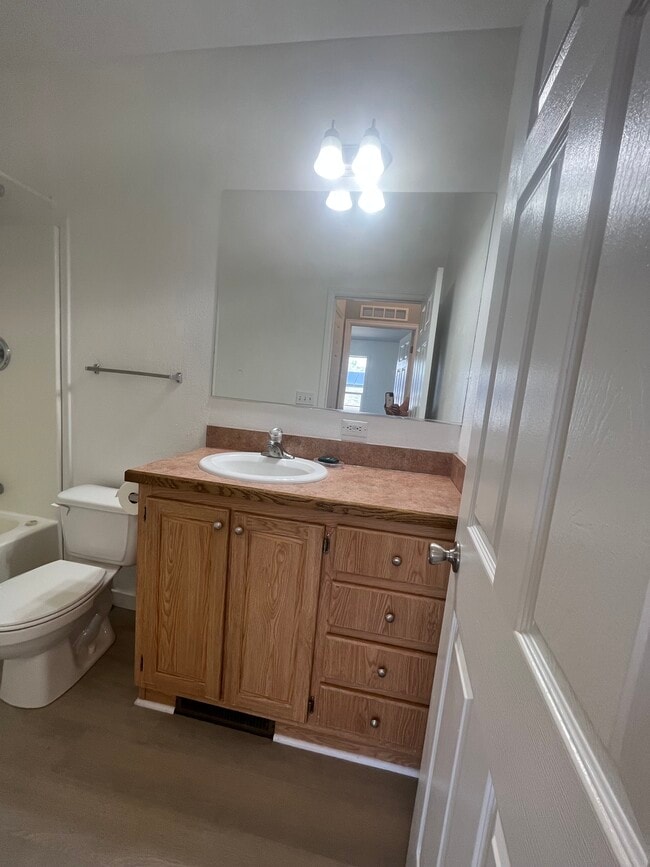 373 N Buchanan St Unit A