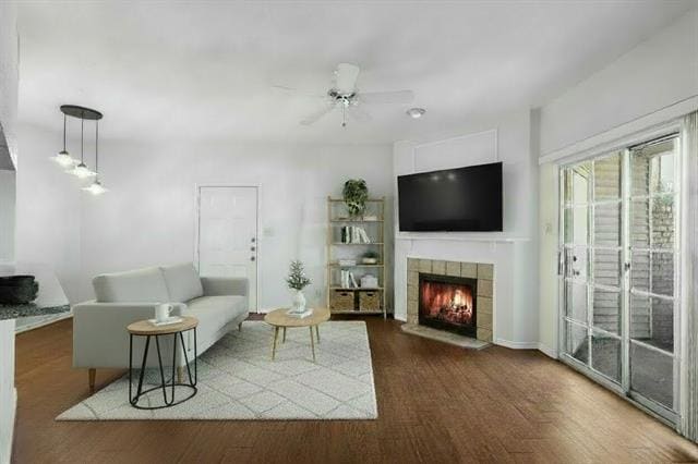 Building Photo - 1001 Liberty St Unit 116