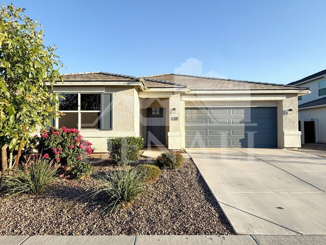 Building Photo - 1053 E Horro Rd