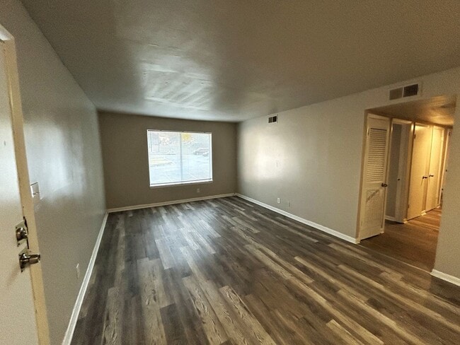 Riverbend Apartments