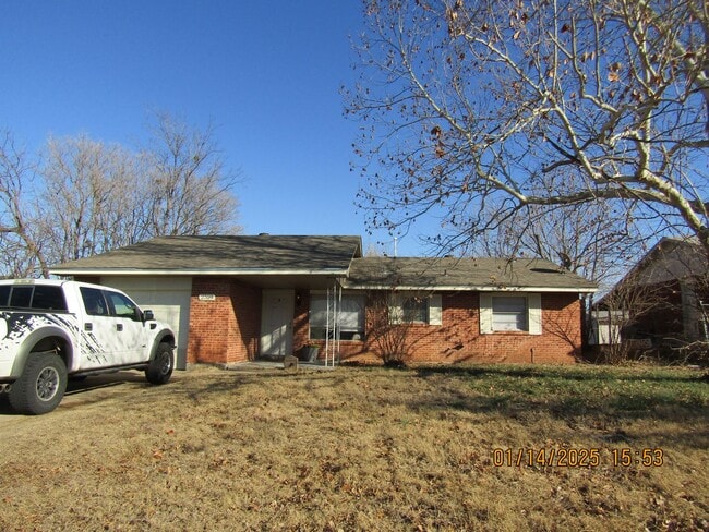 Building Photo - MOVE IN SPECIAL: $250 OFF THE 1ST FULL MON... Rental