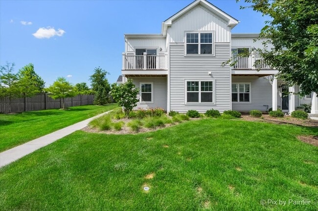 466 Comstock Rd