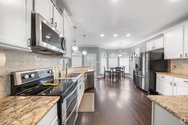 Building Photo - 718 S Diamondhead Blvd Rental
