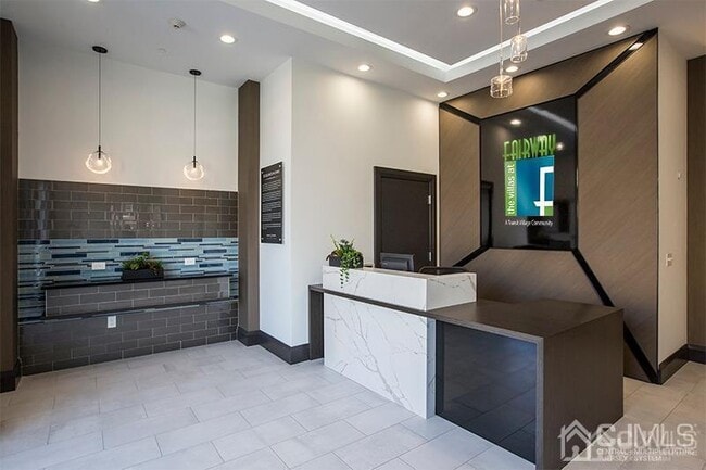 Photo - 2106 Pine Valley Wy