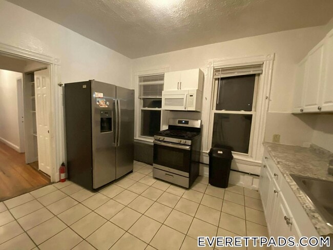 Photo - 71-73 School St. Unit 3