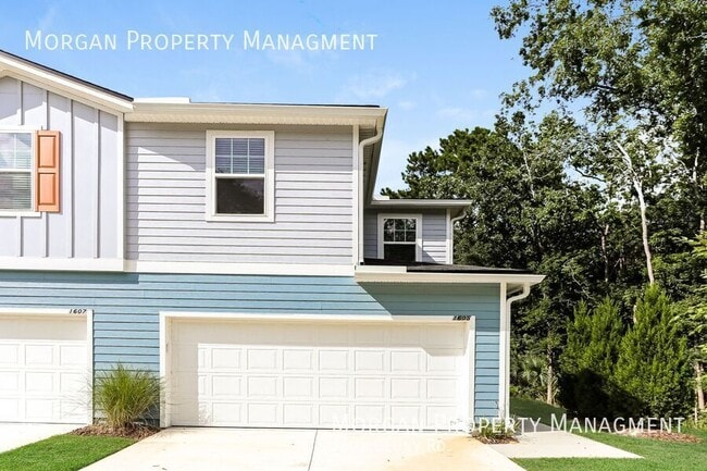 Building Photo - 1605 Cluny Rd Rental