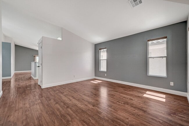 Photo - 7116 Savory St