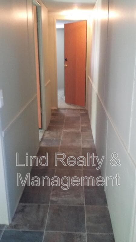 Photo - 14210 Benton St