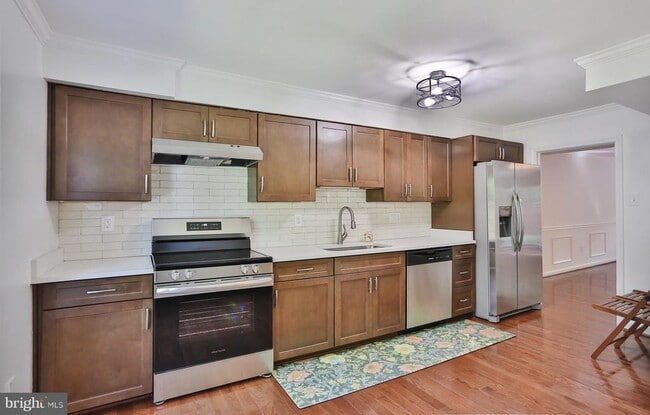 Photo - 2402 Windbreak Dr