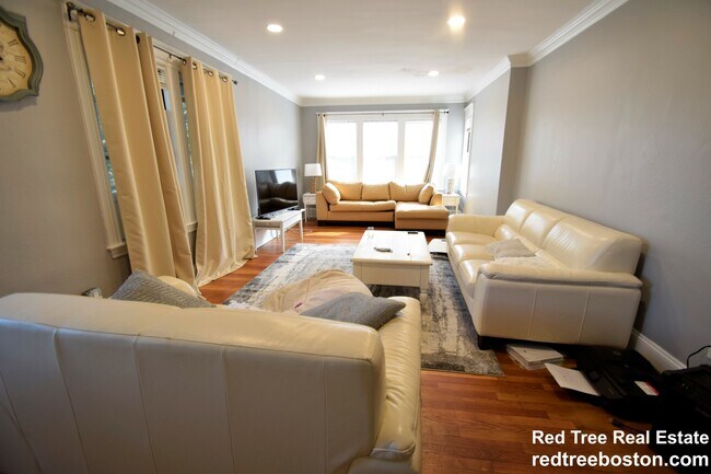 Photo - 235 Chestnut Hill Ave Unit 2