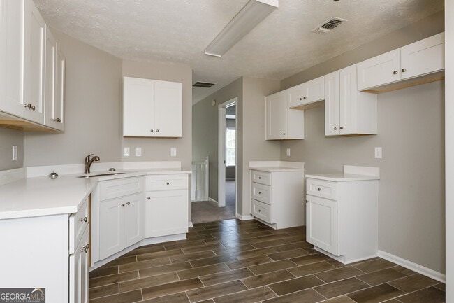 Photo - 144 Leguin Forest Dr