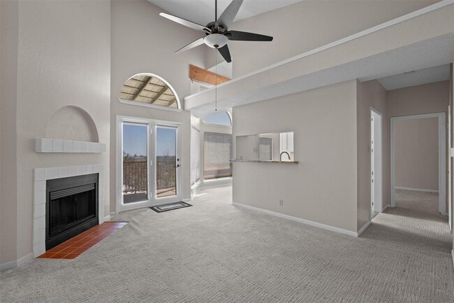 Photo - 3840 Far W Blvd Condo Unit 211