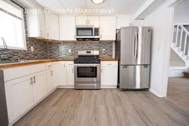 Photo - 315 E Park Dr