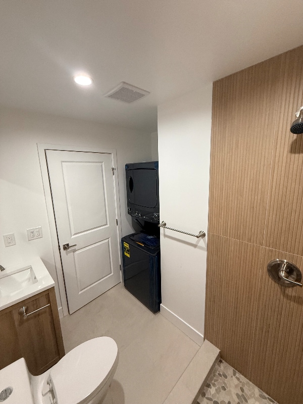 Photo - 442 E 44th Cir Unit 444- A