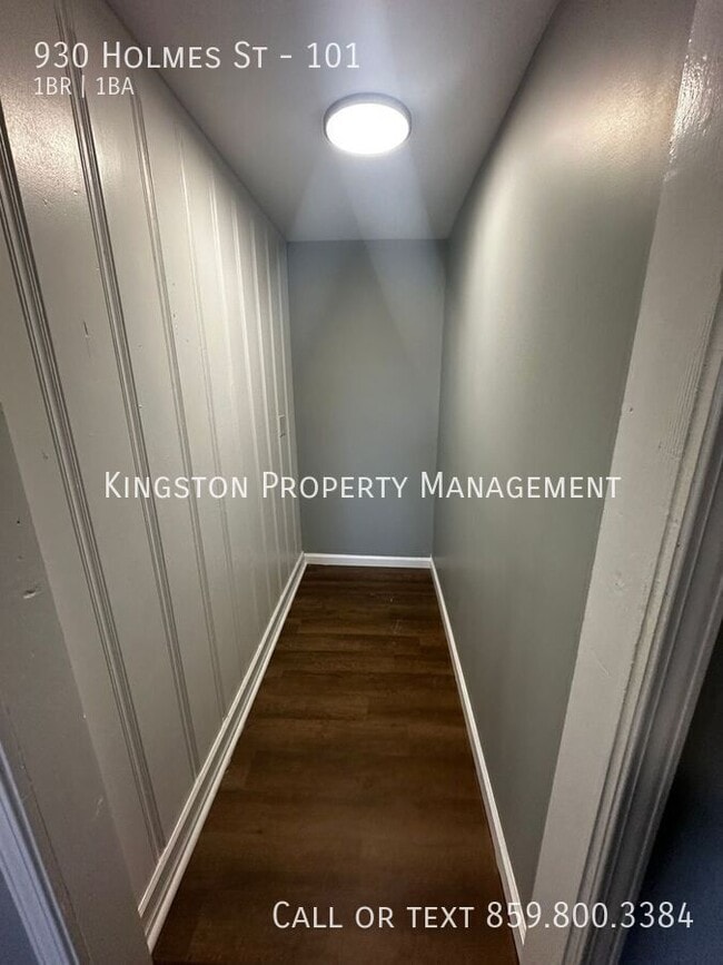 Photo - 930 Holmes St Unit 101