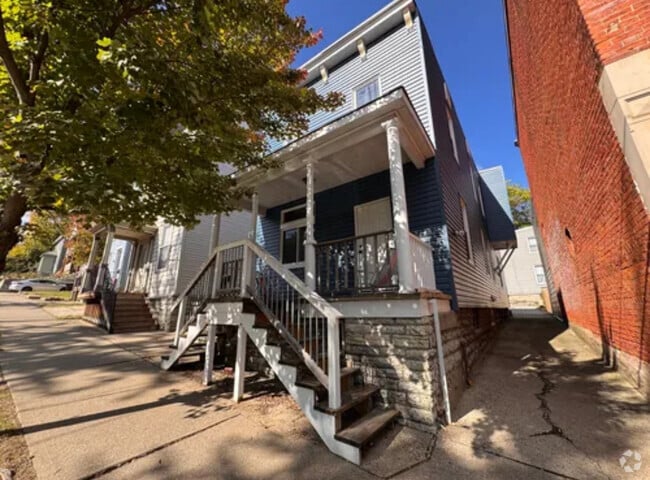 Building Photo - 404 Warner St Rental