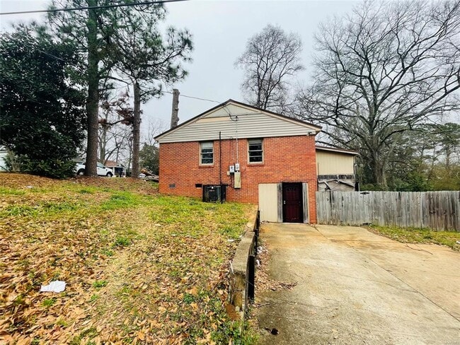 Photo - 2000 Cherry St