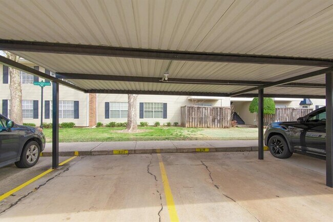 Photo - 3200 W Britton Rd Unit 321