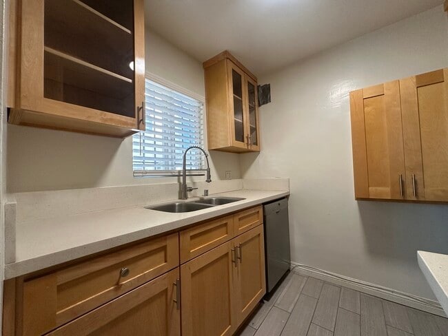 Photo - 21 Thornton Ave Unit 31A