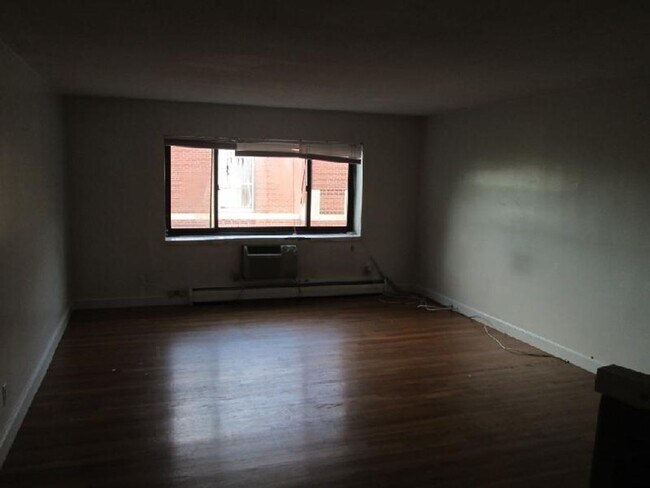 Photo - 36 Dighton St