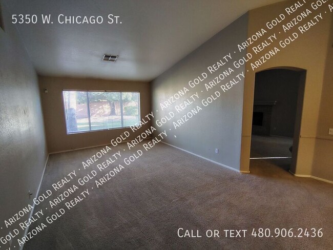 Photo - 5350 W Chicago St