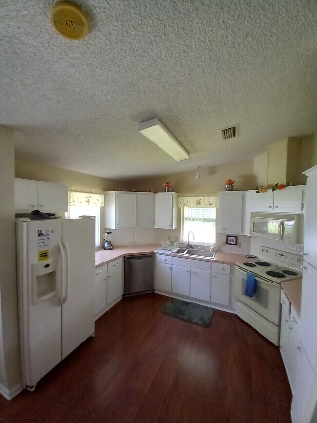 Photo - 1212 La Paloma Pl