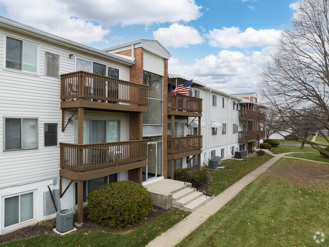 Photo - Coach House Manor Condominiums