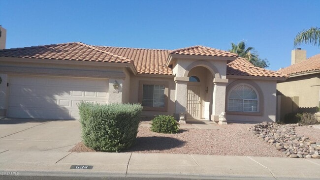 Photo - 634 W Silver Creek Rd