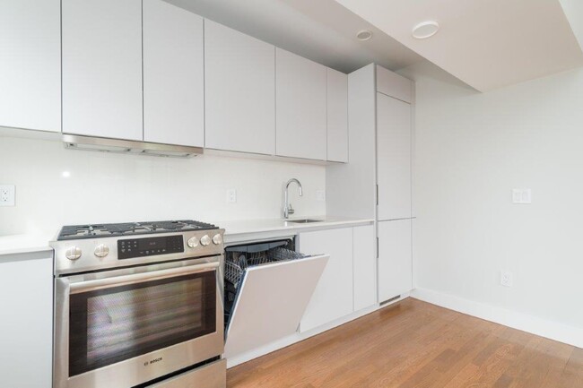 Building Photo - 119 Highland Ave Unit #12 Rental