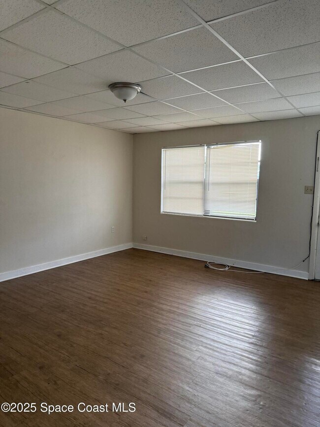 Photo - 120 Laurel Oak St