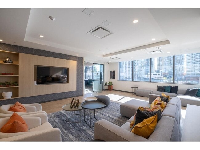 10448 University Dr Unit 1408