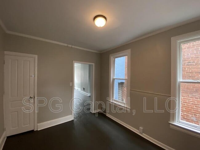 Photo - 116 Neater St