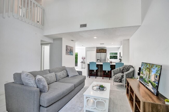 Photo - 9841 NW 9th Ct