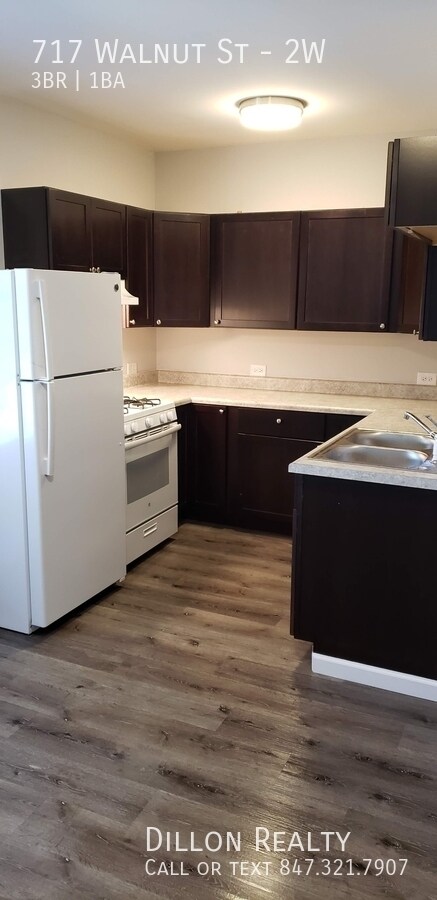 Photo - 717 Walnut St Unit 2W