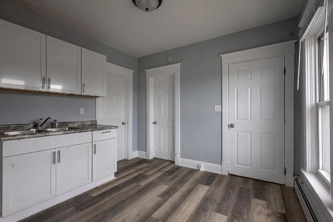 Photo - 729 Montana Ave