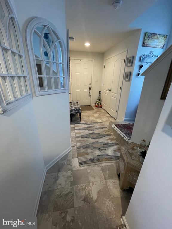 Photo - 100 Cecily Way